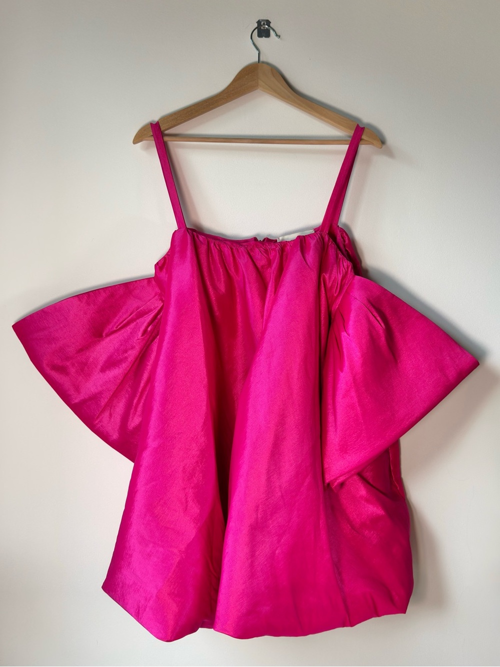 Kika Vargas - NOT TARGET Karen Dress Hot Pink Satin Mini Statement Bow Sleeves - Picture 7 of 10